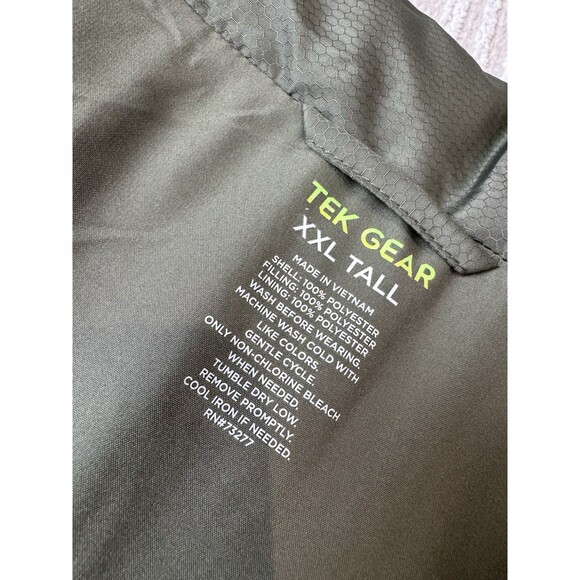 New Men’s Big & Tall Tek Gear Insulated Puffer Vest Size XXL Tall Green Olive - Picture 8 of 10